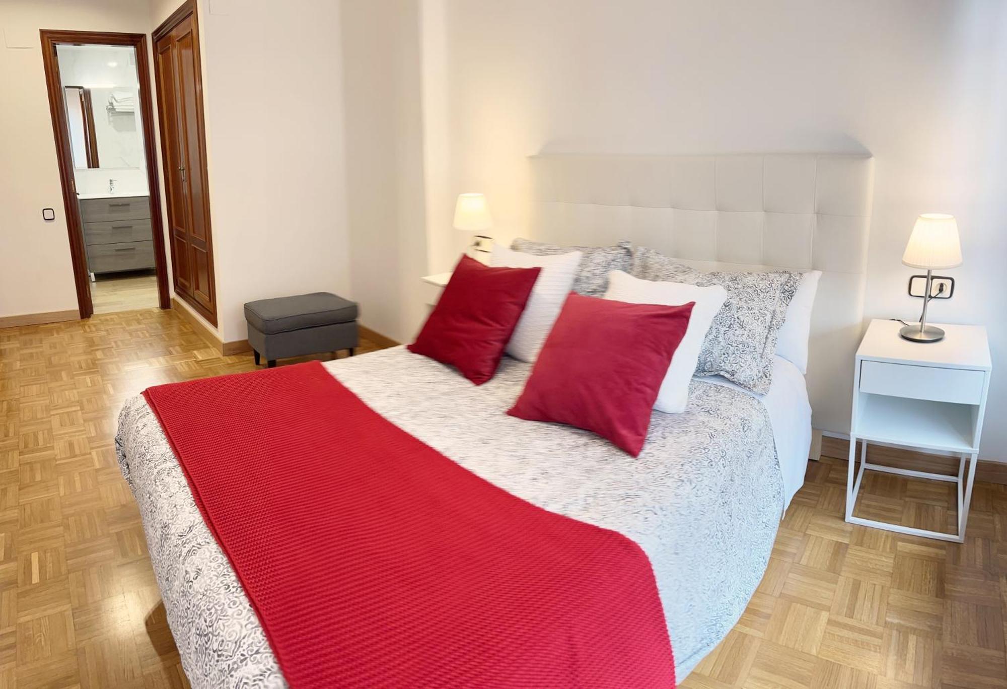 Apartamento Europa Centric Parking Gratis Oviédo Exterior foto