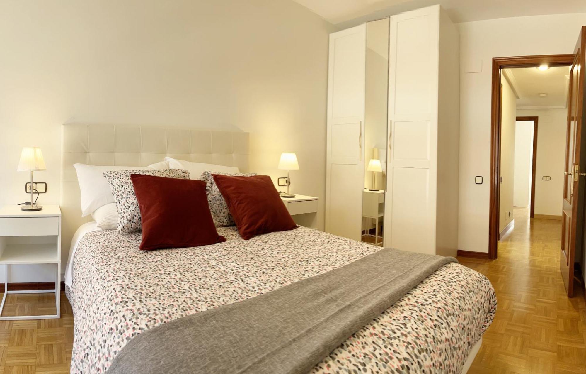 Apartamento Europa Centric Parking Gratis Oviédo Exterior foto